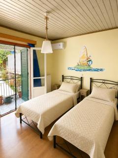 Thalia’s Mountain View - 4