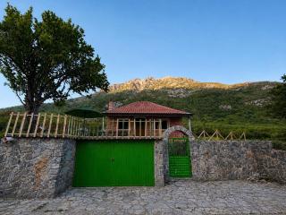 Villa Adi - 0