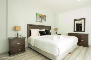 Spacious 3BR Family Retreat in Del Valle - 1