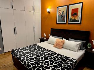 Modern Designer Room with Luxury Ambiance, DHA Phase 5 - 4
