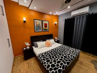 Modern Designer Room with Luxury Ambiance, DHA Phase 5 - 1