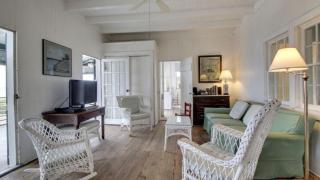 1111 Middle Street by AvantStay - Sullivans Island - 1