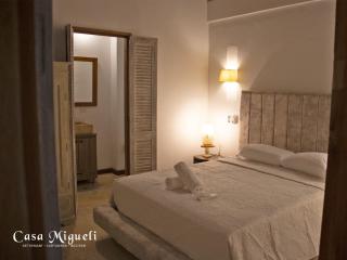 Luxury Oasis in Getsemaní House with Jacuzzi - 6
