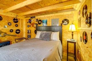 Tree-Lined Higden Retreat: Close to Parks + Trails - 3