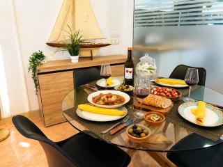 Apartamento Nuria-Planta baja con jardin pequeño en el centro - 4