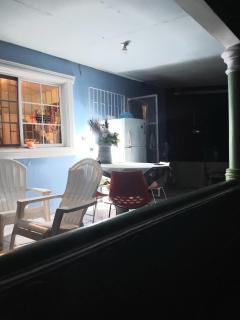 Powell's guesthouse - 8