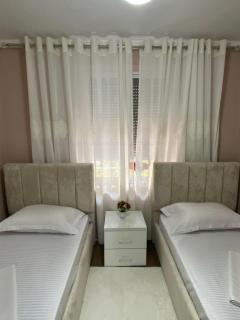 Rose Apartment - 2