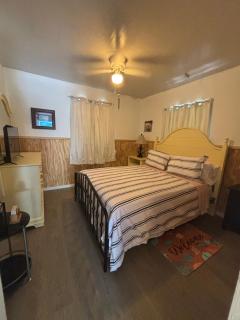 Prime Crystal River location! - 6