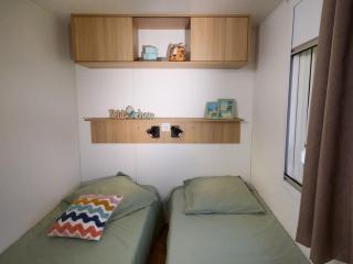 Mobil home avec Terrasse - 6 pers - Confort à Grand-Serre - API-1-52-536 - 1
