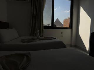 Dandra Pyramids INN - 3