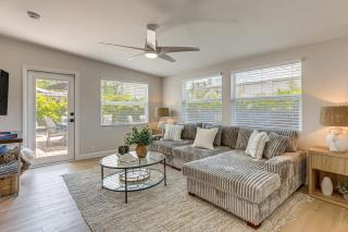 Completedly Renovated Pool: Home Minutes to Beach! - 4