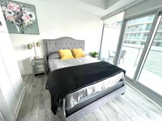 Stylish 2BRs, 2 Bath Entire Condo, Free Parking! - 5