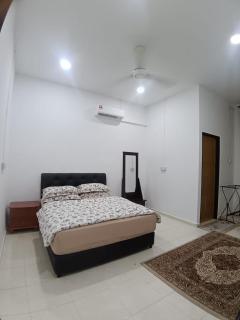 Homestay Taman Repoh Permai - 1