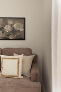 The J Luxury Apartments Near Mahane Yehuda - Perfect for Shabbat Stays - 6