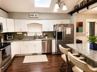 World Cup Retreat | Pool • Sleeps 8 • KC - 6