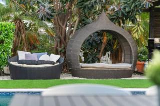 Casa Dior Waterfront Pool Beach - Miami - 2