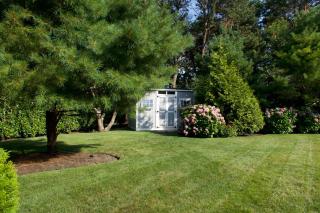Hamptons 4BR Oasis with Heated Pool, Hot Tub and Beach - 2