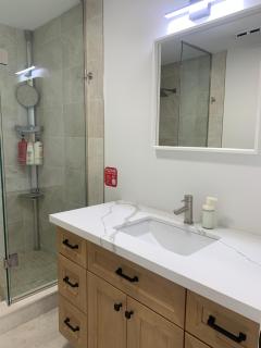 Sunny Shades Resorts & Spa - 3