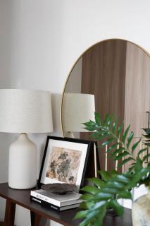 The J Luxury Apartments Near Mahane Yehuda - Perfect for Shabbat Stays - 2