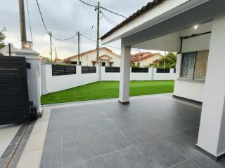 Desaru CityCenter Corner House BBQ WiFi NefFlix - 1