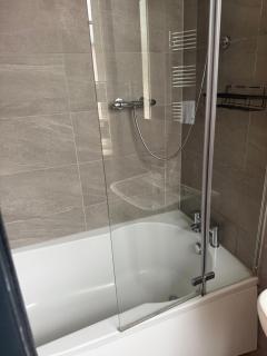 2 bed city centre apartment - 2