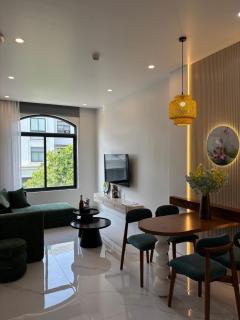 Sunrise Apartments - 5