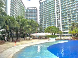 Azure Urban Resort Residences - 7
