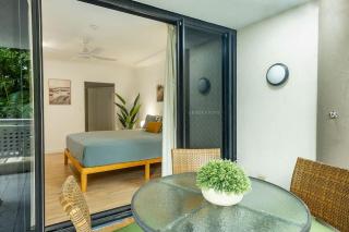 Cairns 1 BR - Stylish Getaway Apartment, Esplanade - 1