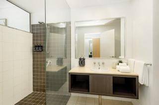 Cairns City Studio Apartment Ocean view 12th Floor - 4