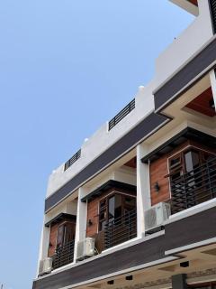 The Island Palms Homestay - 9