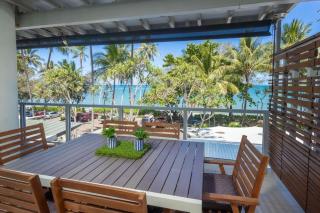 Sublime Palm Cove 2BR Beachfront Apt - Lagoon Pool - 4
