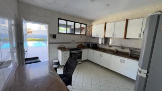Casa com 5 quartos e vista para o mar a 170m da praia - 2