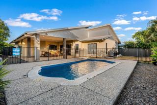 Zen Lotus 4BR with Private Pool - Patio - Garage - Yard - 0