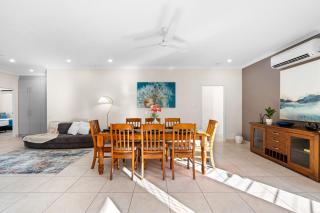 Zen Lotus 4BR with Private Pool - Patio - Garage - Yard - 1