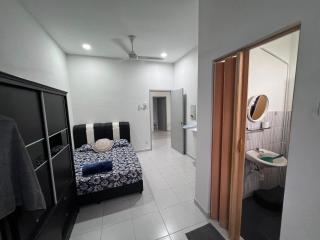 RS Homestay Tangga Batu, Melaka, 4BR Double storey house - 2