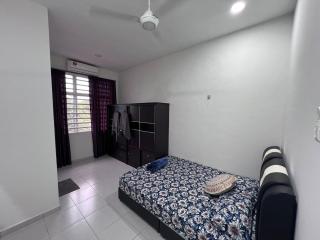 RS Homestay Tangga Batu, Melaka, 4BR Double storey house - 1