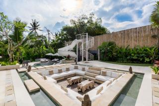 Villa Fantasia by BaliSuperHost - 1