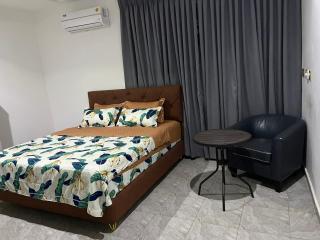 R&J Short Stay - 4