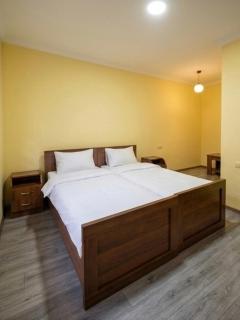 Green Guesthouse - 2
