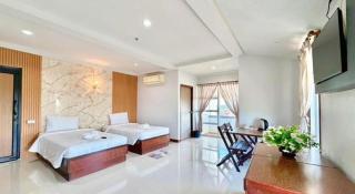 Century Grand Hotel - 2