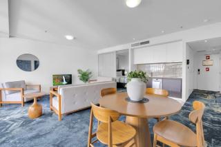 City Living at Harbour Lights on the Waterfront - 3