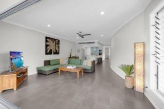Turquesa at Island Views—Beachfront Resort Living - Palm Cove - 3