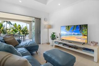 Blanco at Island Views—Beautiful Beachfront Living - 4