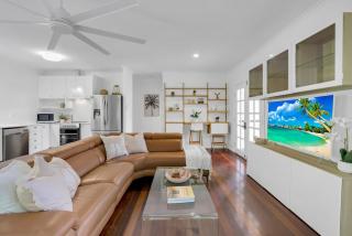 'Tropical Refuge' Classic Queenslander Paradise - 5