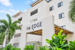 The Edge - Just Steps To Cairns Esplanade Frontage - 5