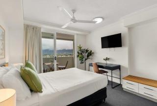 Explore Cairns Esplanade from your Private Studio - 3