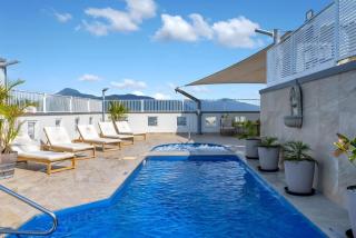 "Cairns Sky" A Central Resort-style Retreat - 7