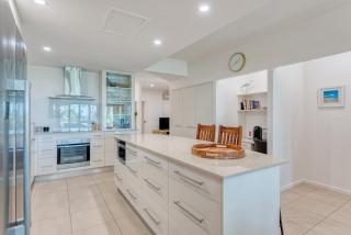 Verde at Island Views—Palm Cove Waterfront Bliss - 1
