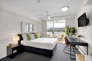 Cairns Central Adjacent Suites, Steps to Esplanade - 9