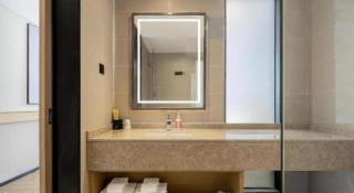 City Comfort Inn Jingzhou Greenland Overseas Beach Wuyue Plaza - 1
